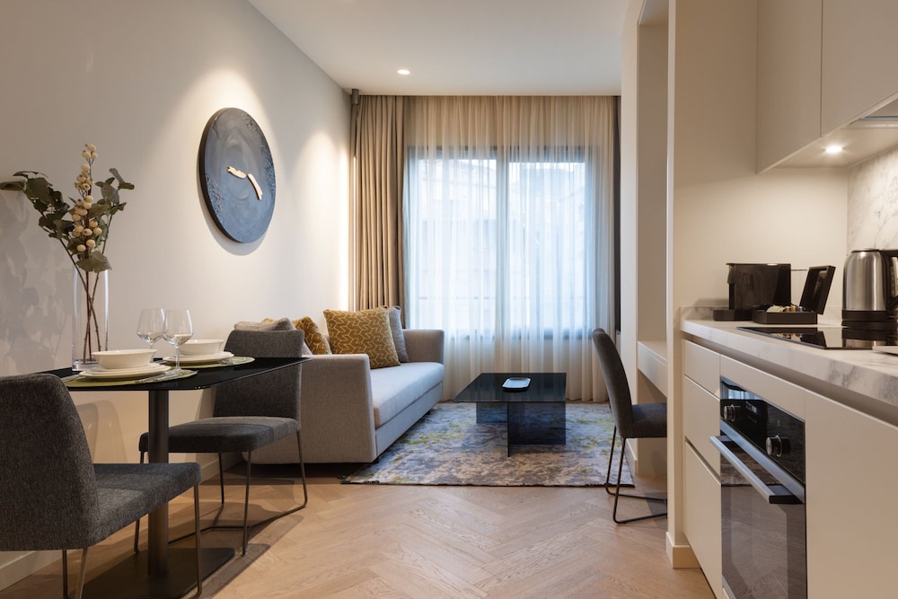 Apartment, 1 Bedroom, City View