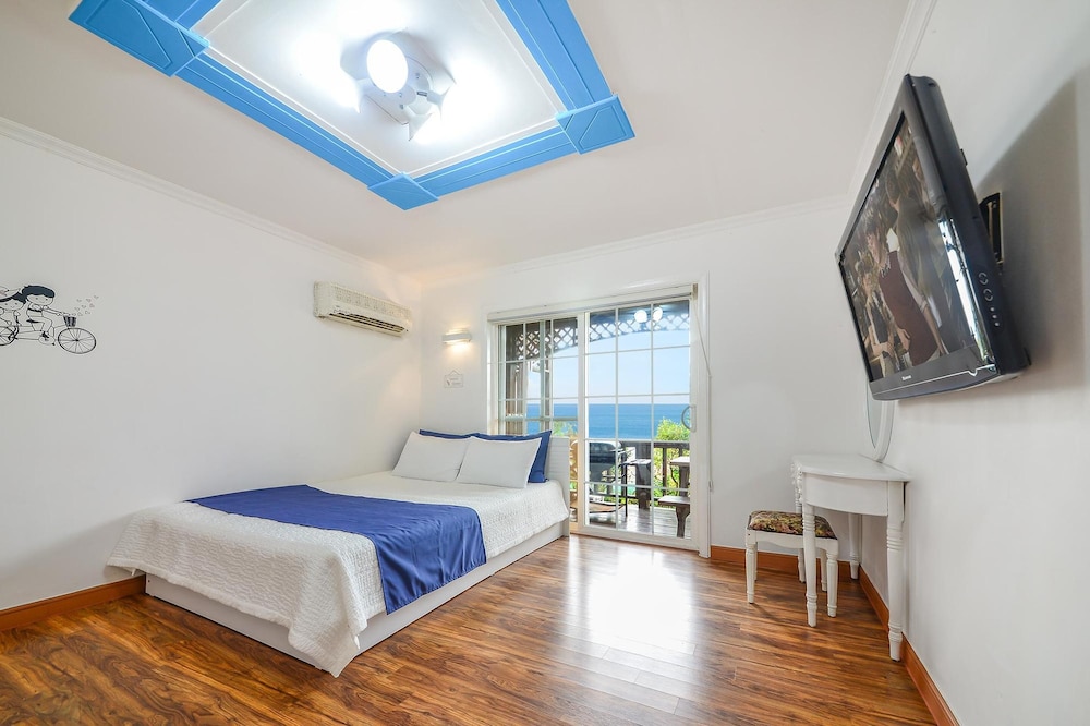 Basic Room, 1 Bedroom (Diamond)