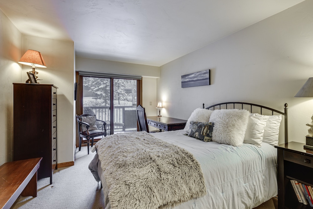 Apartment (2 Bedrooms)