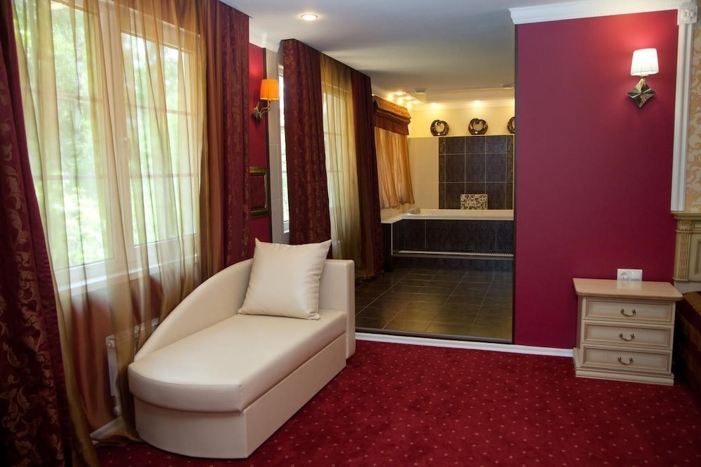 Suite ( VIP) photo 2