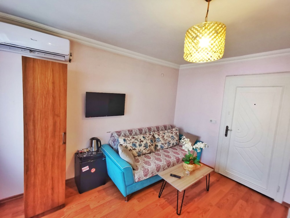 Standard Double Room photo 2