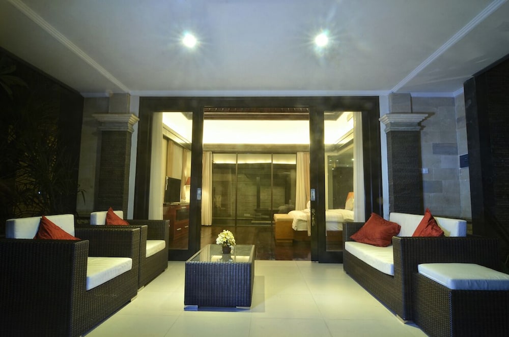 One Bedroom Pool Villa photo 2