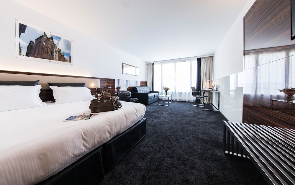 Executive Double Room - Photo 7