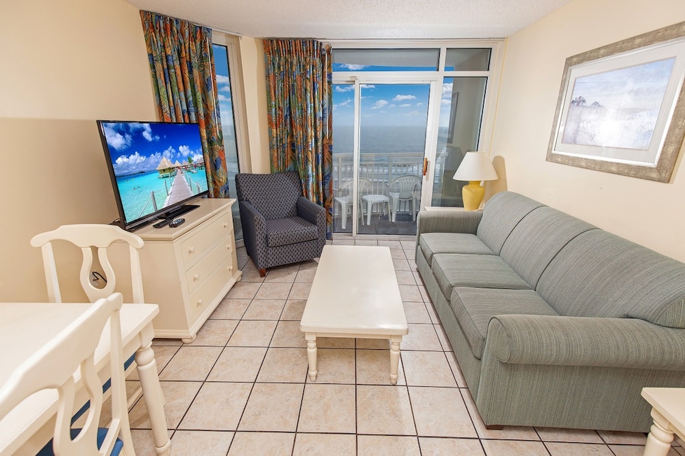 North Oceanfront 2 Bedroom Queen photo 1