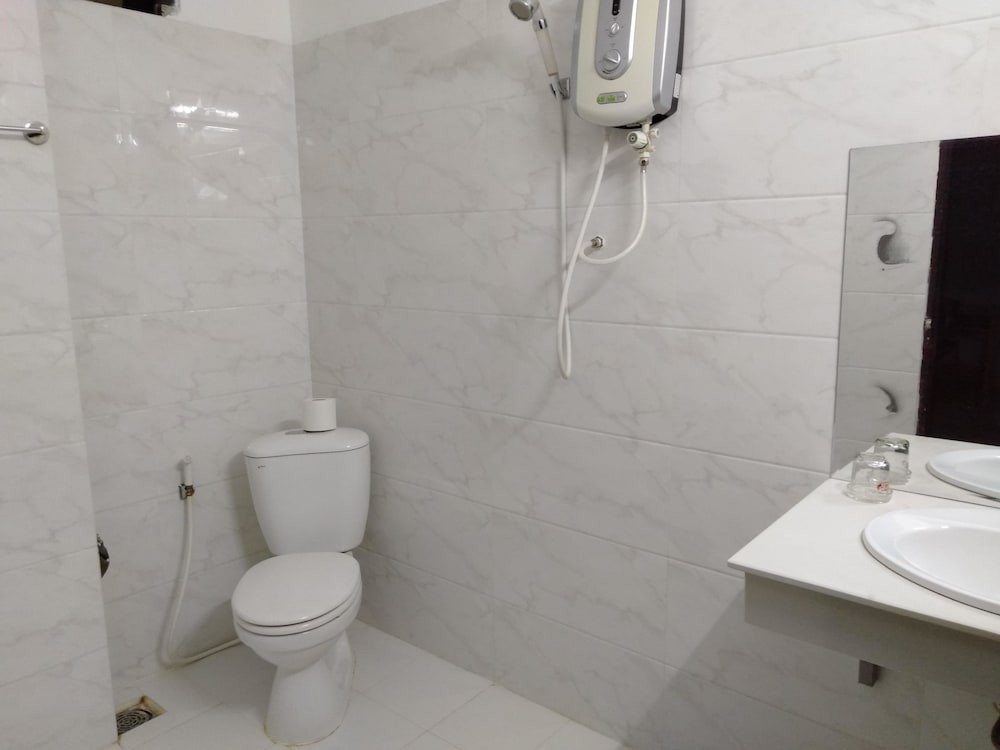 Double or Twin Room photo 3