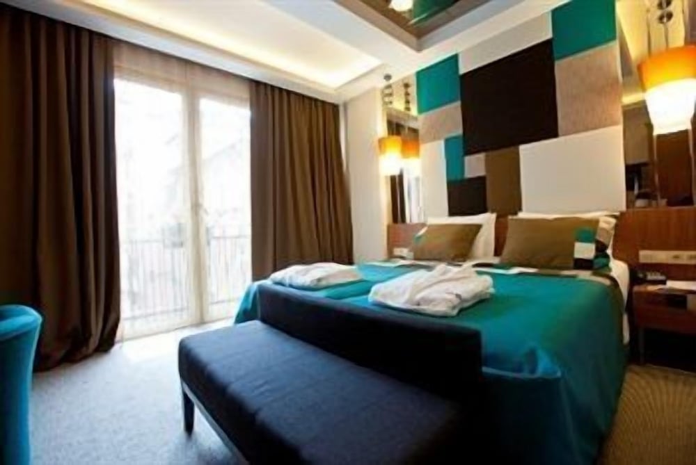 Double or Twin Room photo 2