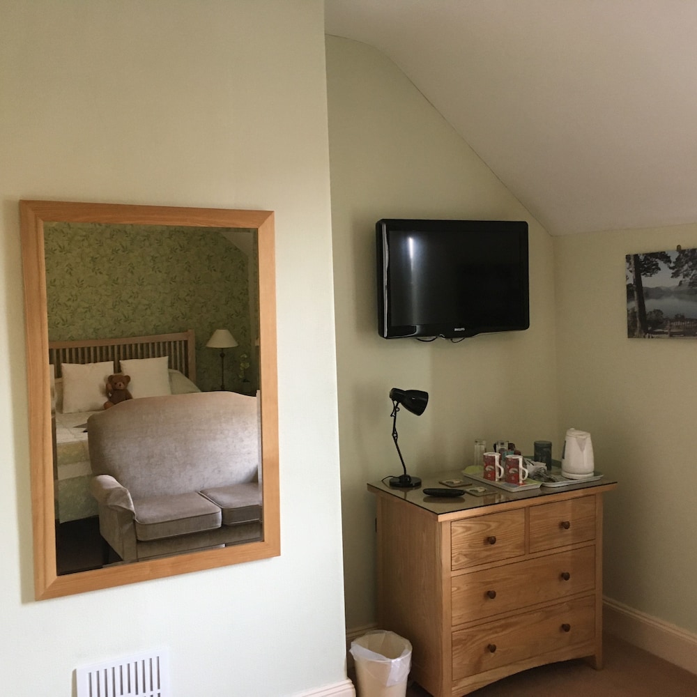 Deluxe Double Room, 1 King Bed, Garden View (Room 4) photo 3