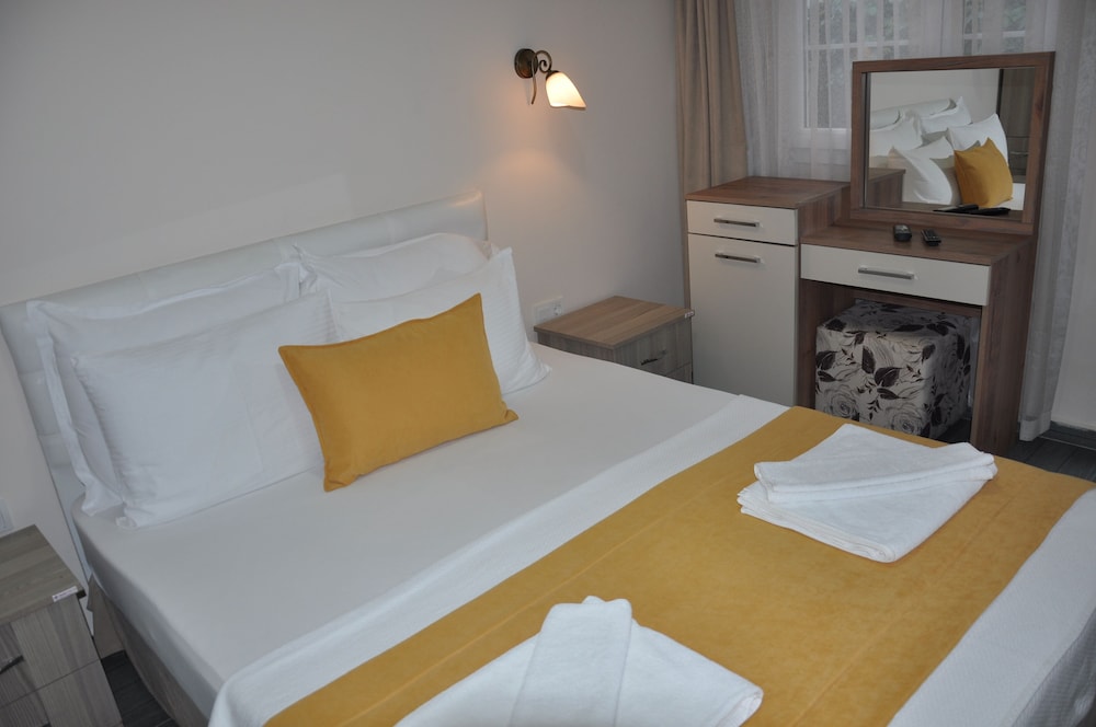 Standard Double Room - Photo 1