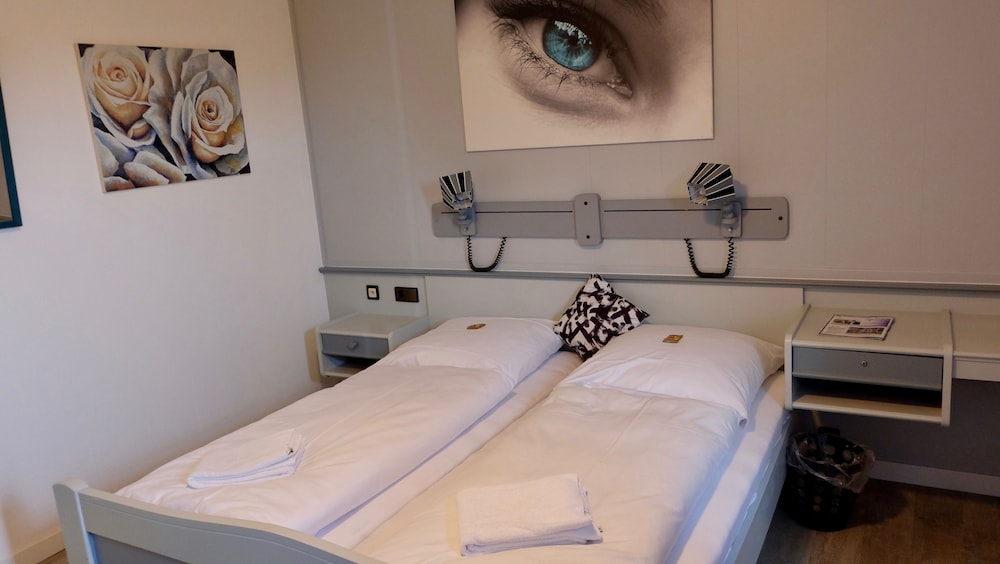 Double Room Single Use