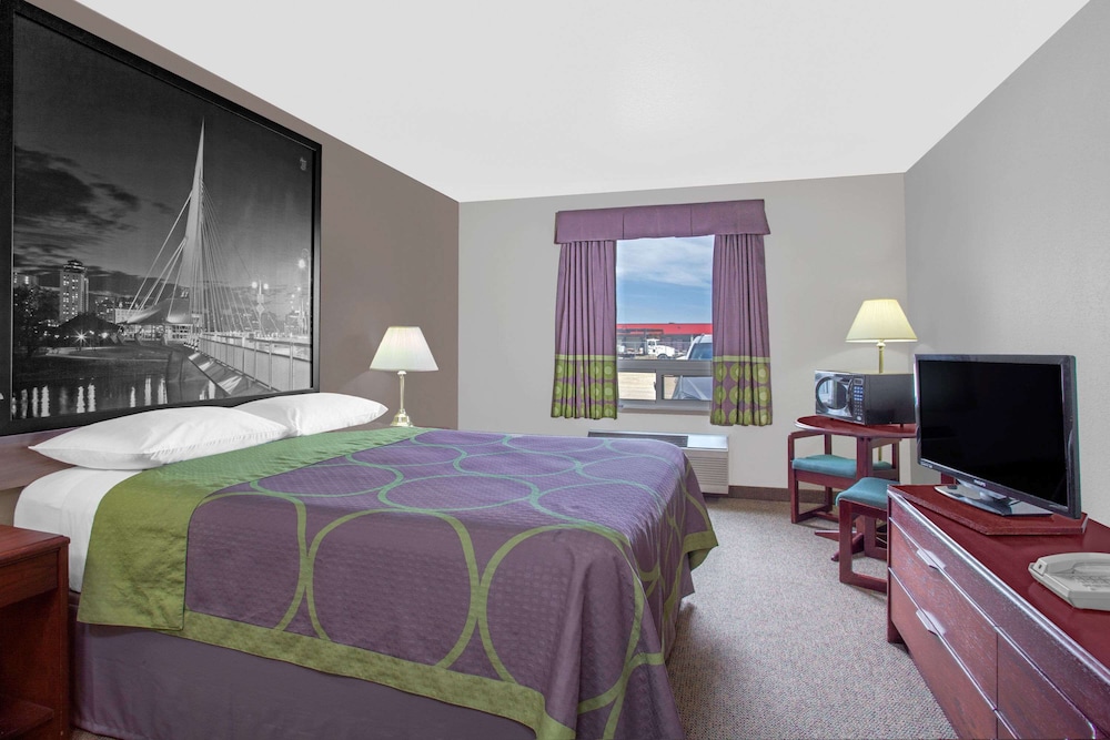 Room, Accessible, Non Smoking - Photo 1