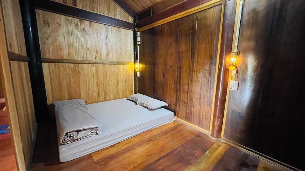 Basic Single Room, Mountain View photo 3