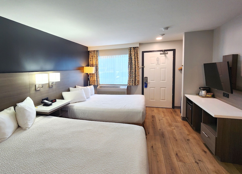 Standard Room, 2 Queen Beds, Non Smoking (Efficiency) - Photo 2