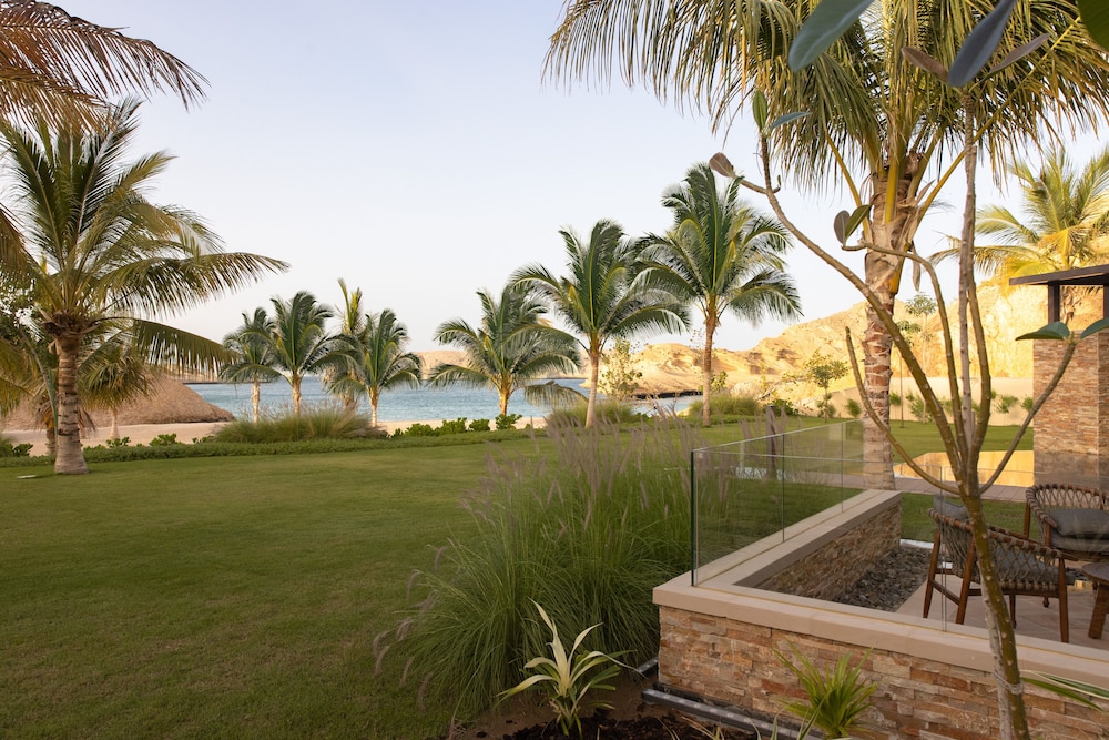 House, Ocean View (Summerhouse with Garden and Pool) - Photo 2