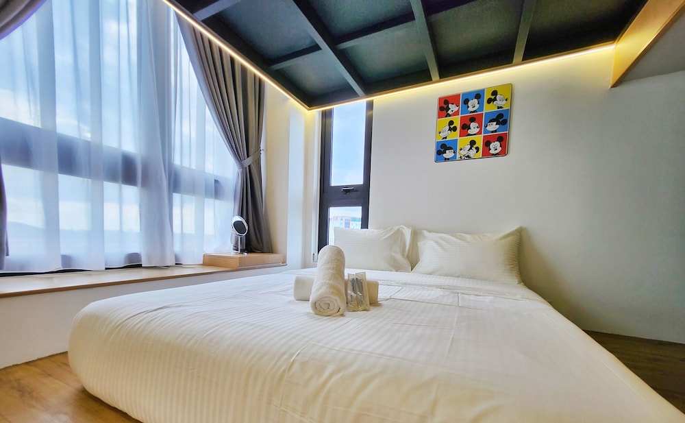 Mickey Themed Loft Apartment photo 1