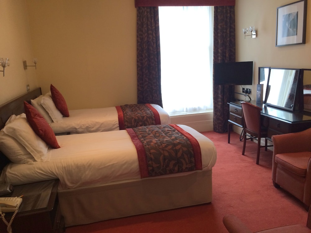 Comfort Room, 2 Twin Beds, Non Smoking - Photo 2