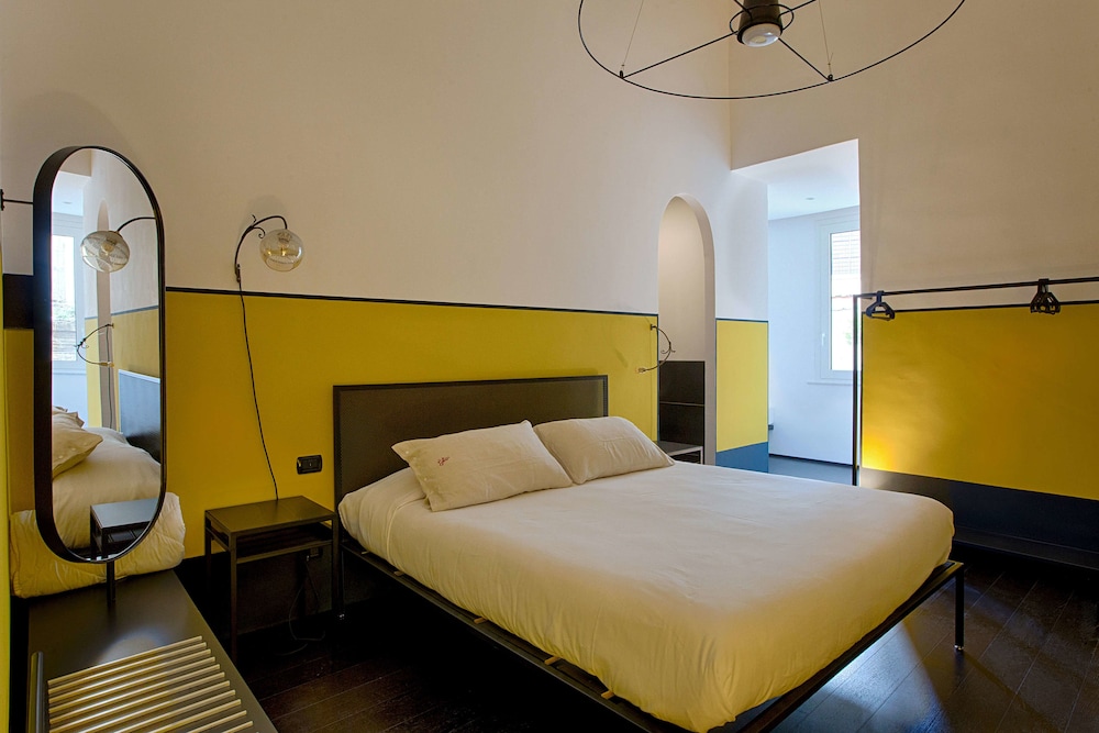Superior Room, 1 King Bed