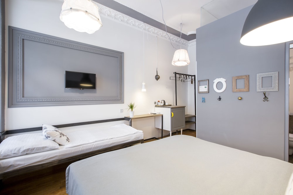 Premium Triple Room