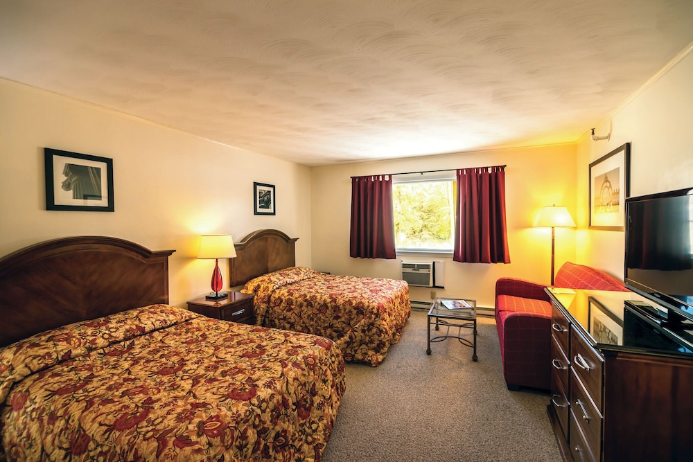 Maine Inn - select 2 Double beds photo 1