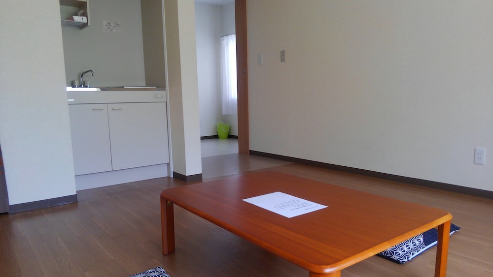 Triple Room, Shared Bathroom photo 2