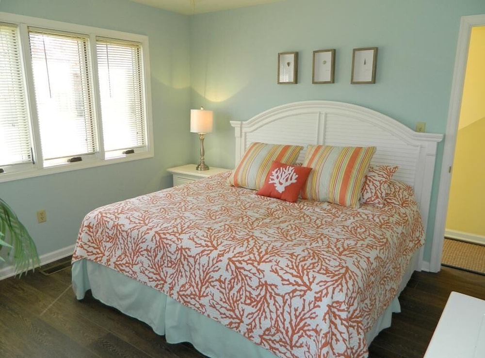 House, Multiple Beds, Balcony, Garden View photo 2
