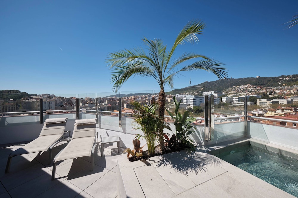 Premium Room, Terrace (Pool, Single Use) photo 3