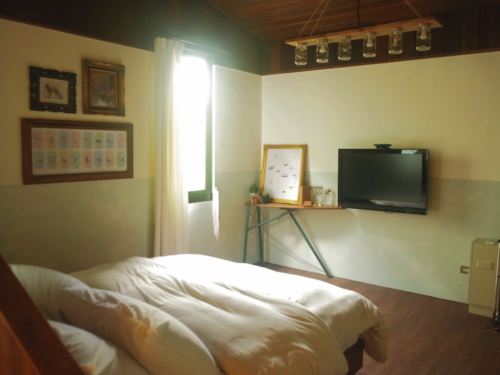 Standard Double Room, Bathtub (Room Jun.) photo 2