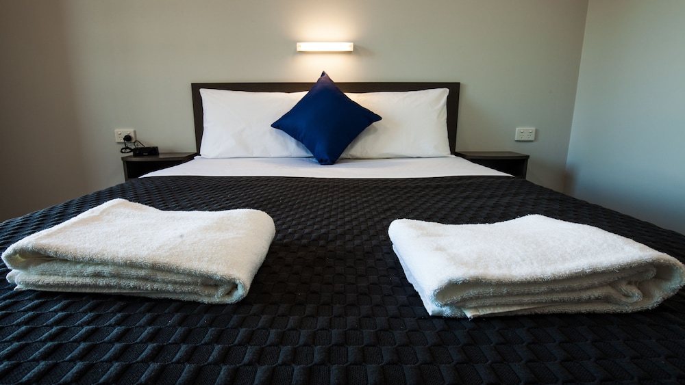 Room, 1 Queen Bed photo 3