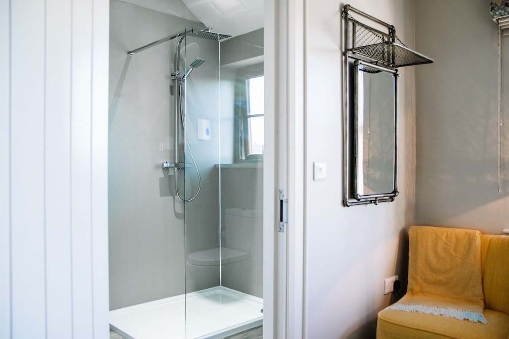 Superior Double Room, Ensuite (The Harty Room) photo 2