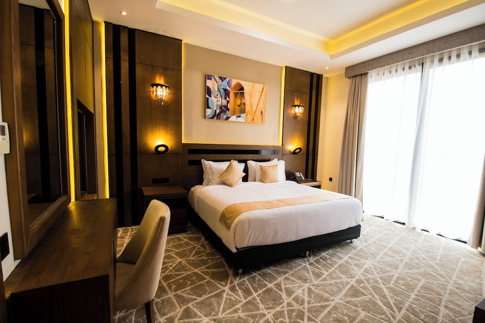 Executive Suite photo 1