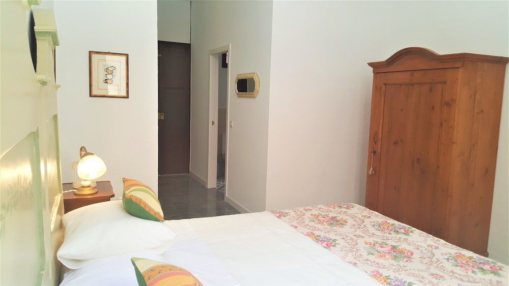 Business Double or Twin Room, 2 Twin Beds photo 3