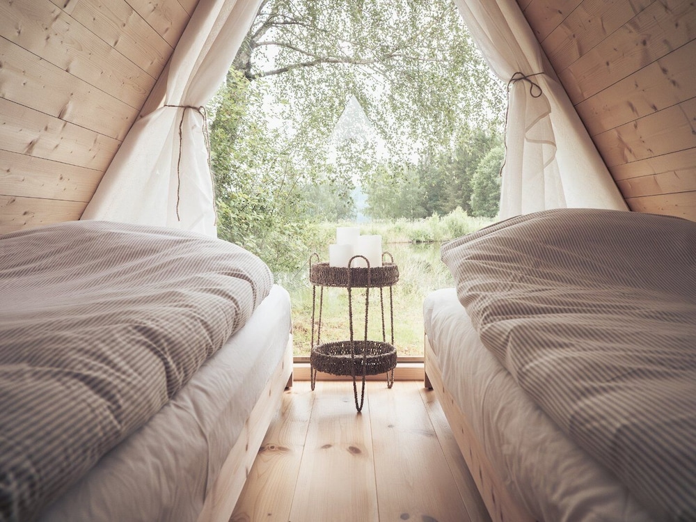 Basic Cabin photo 1