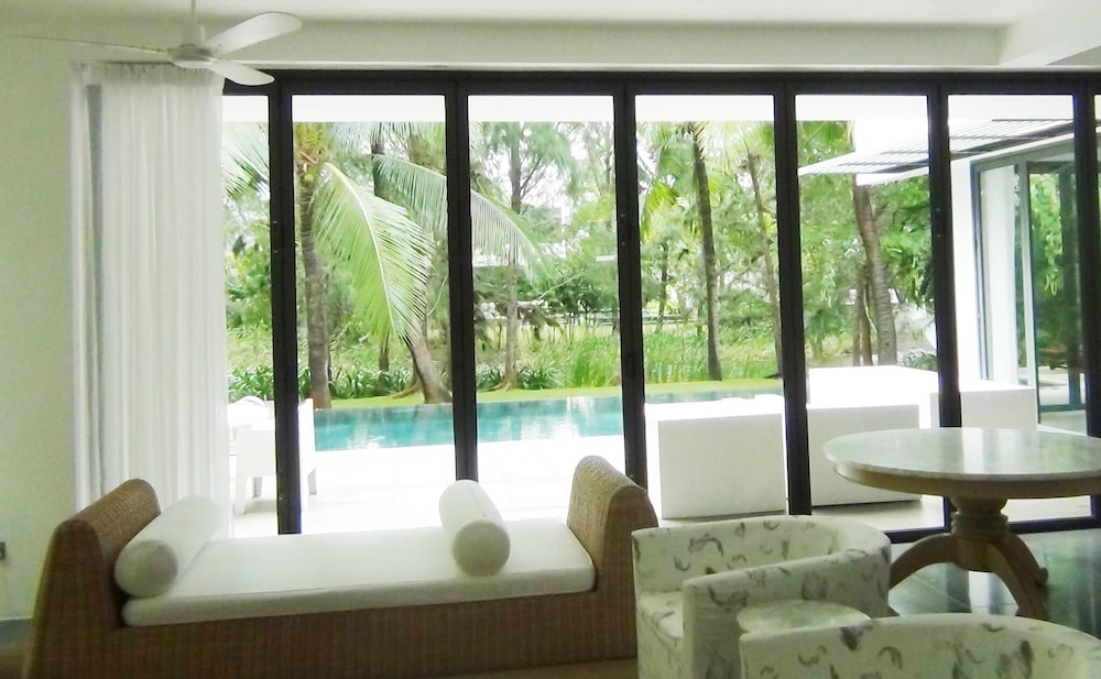 Deluxe Villa (must contact property before check in) photo 3