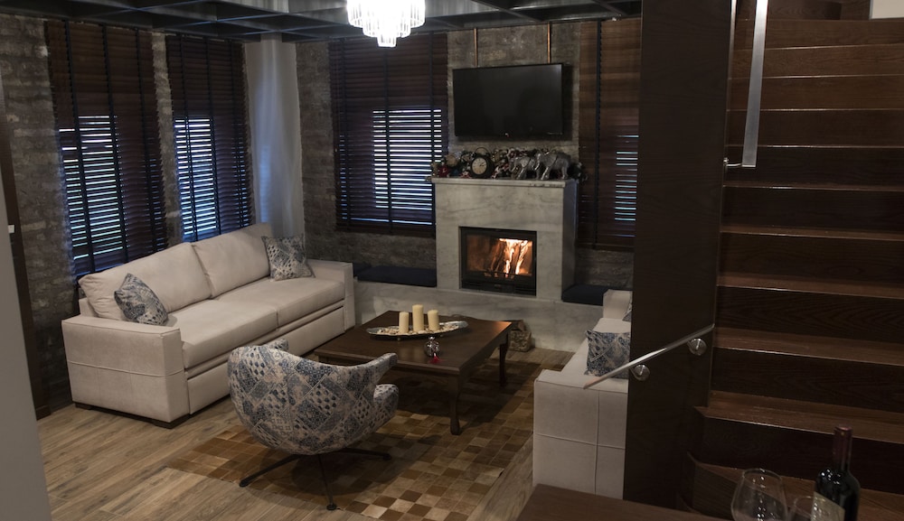 Superior Apartment, Garden View (Blue Suite) photo 1