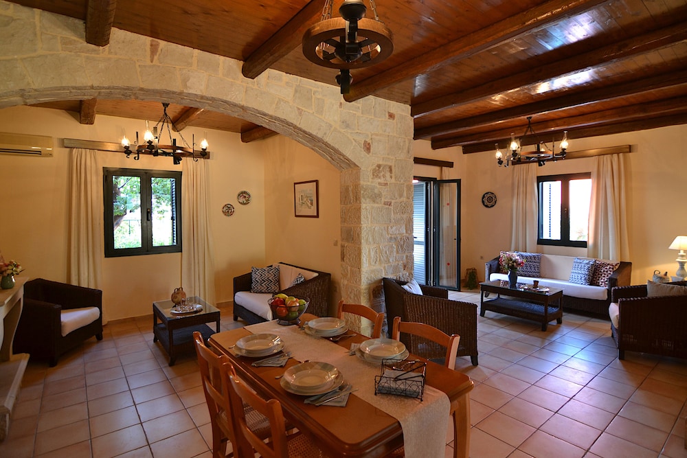 Villa, 2 Bedrooms (Chistina II) photo 1