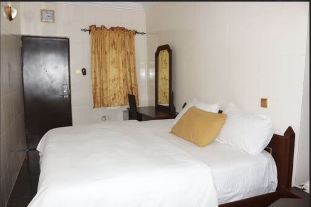 Standard Room photo 3
