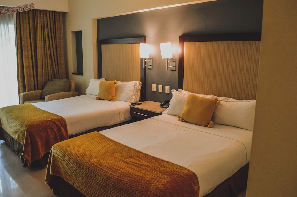 Executive Room, 2 Double Beds photo 3
