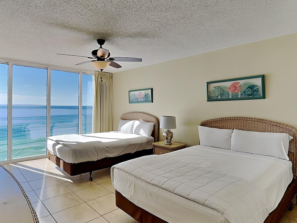 Condo, Multiple Beds, Balcony, Ocean View (T2 904 - No Pets)