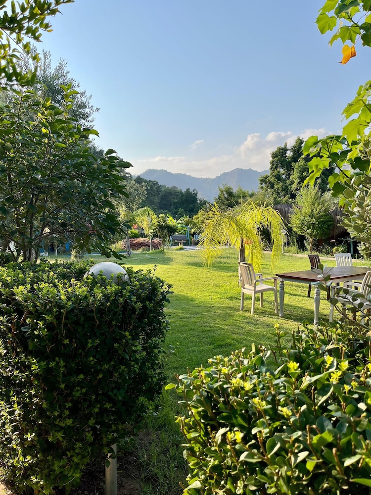 GLAMPING BUNGALOW BAHCELI DAG MANZARALI photo 2