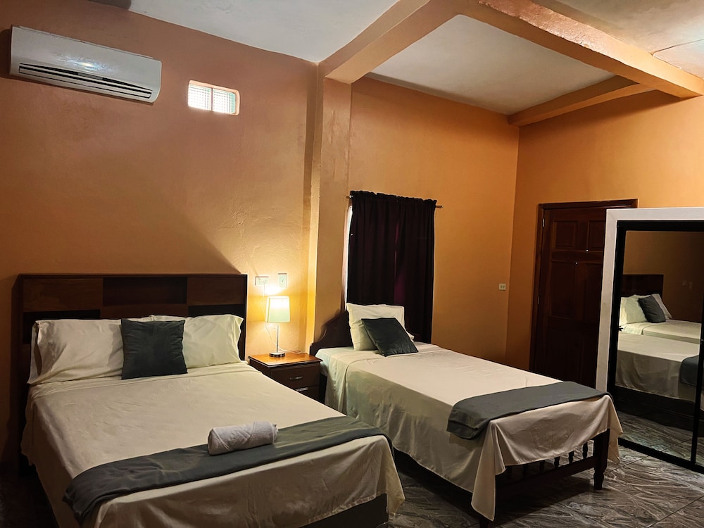 Basic Double Room photo 3