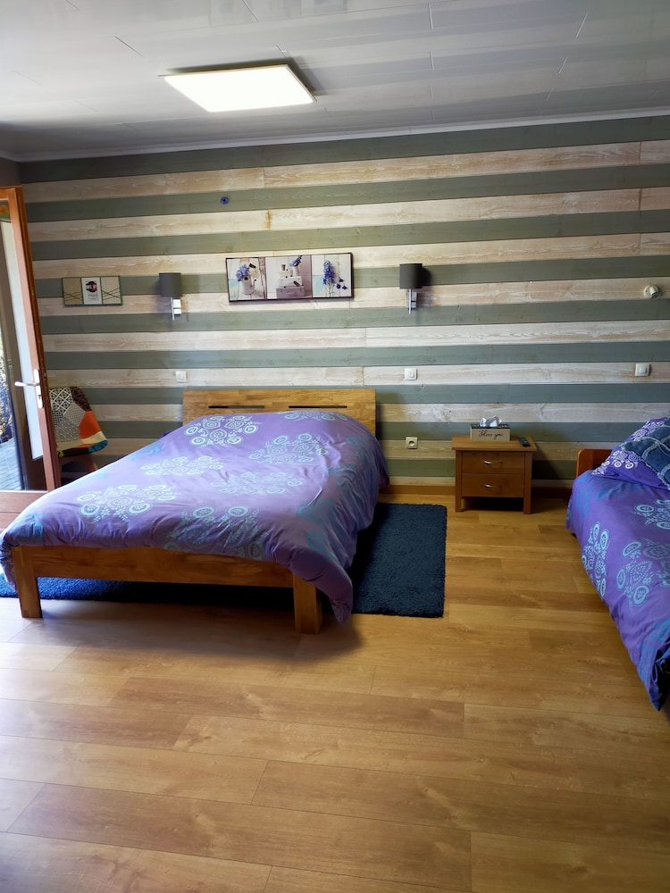 Family Room, Garden View (Bleuet) photo 1