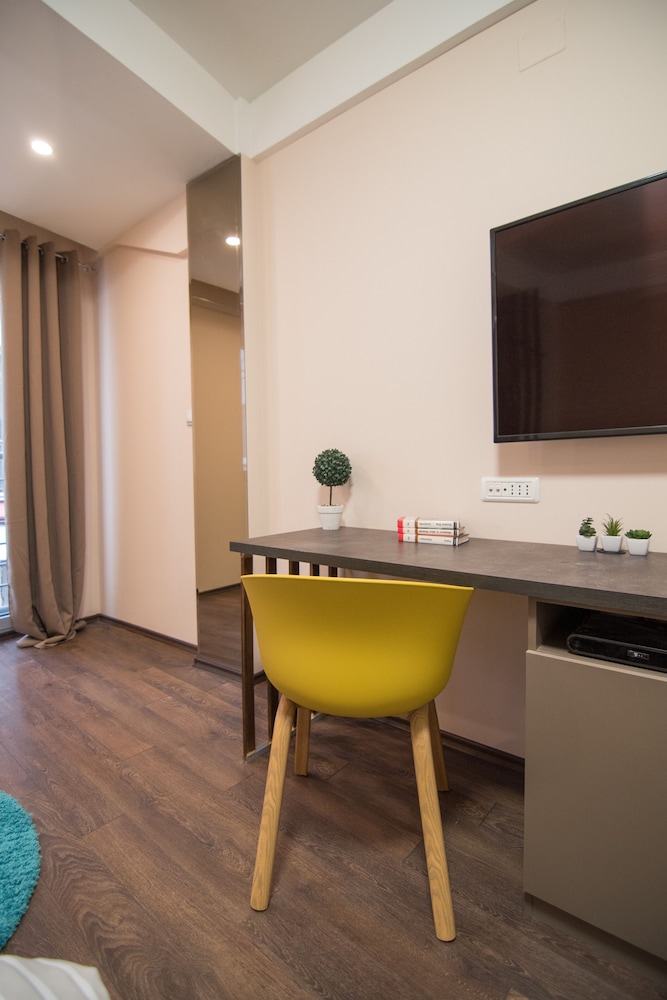 Deluxe Double Room - Photo 4