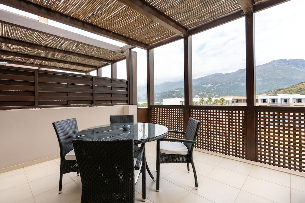 Superior Apartment photo 3
