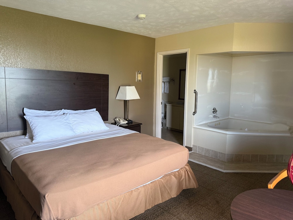 Executive Suite, Multiple Beds