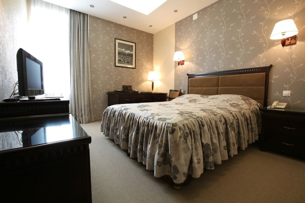 Standard Double Room photo 3