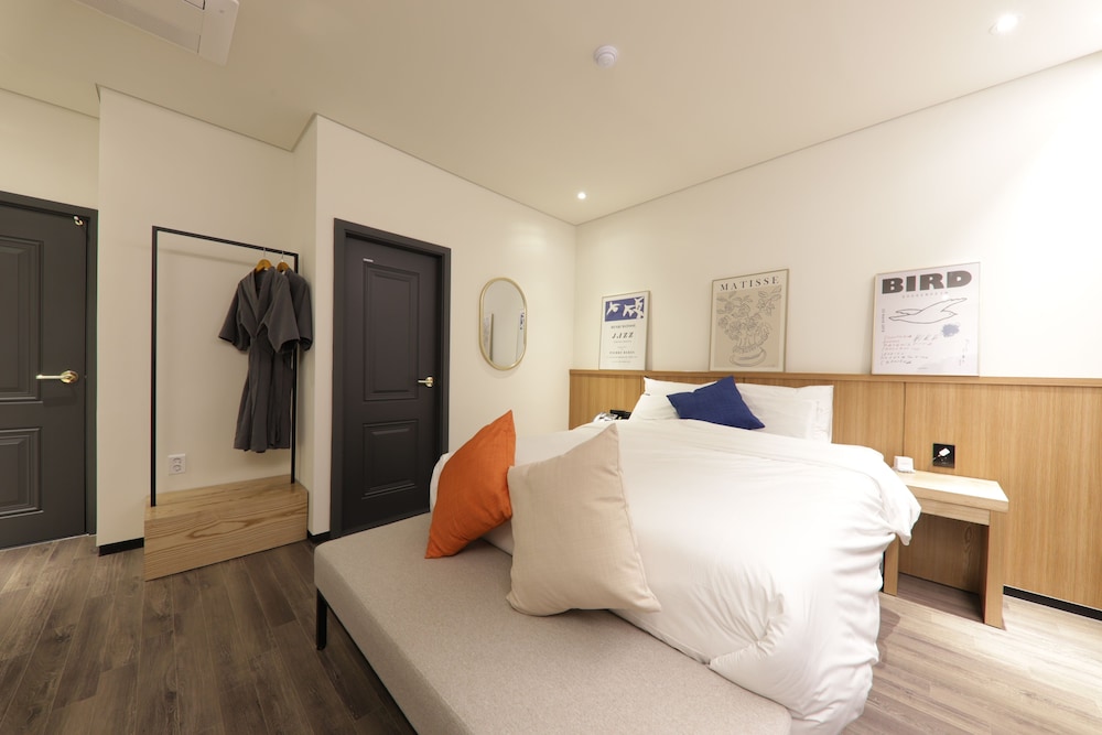 Premium Room - Photo 2