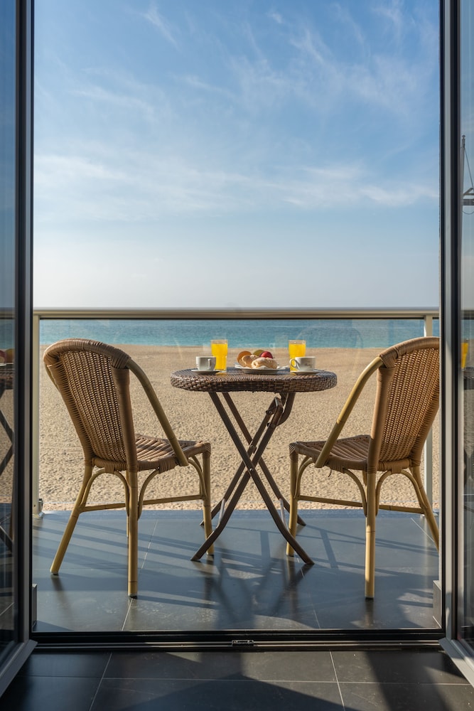 Double Room, Ocean View photo 2