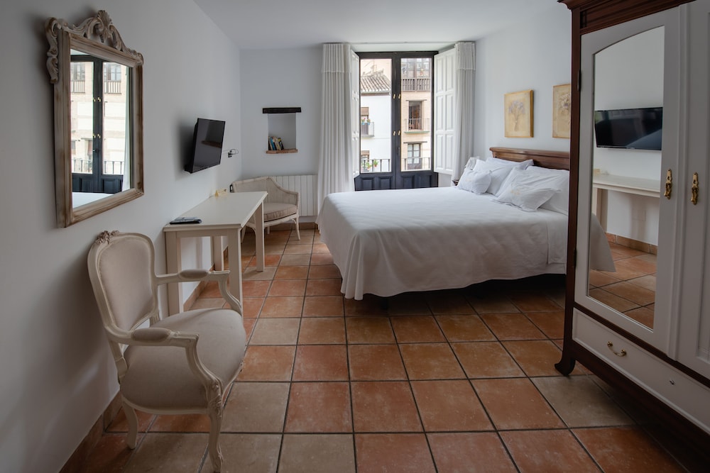Double Room with views to The Alhambra photo 3