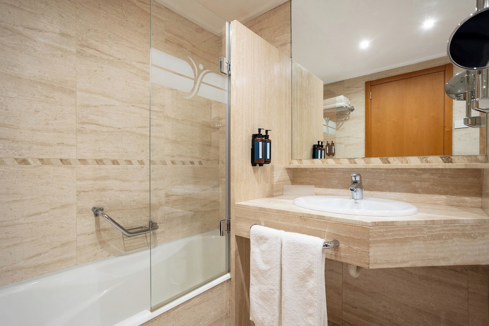 Superior Double Room Single Use - Photo 3