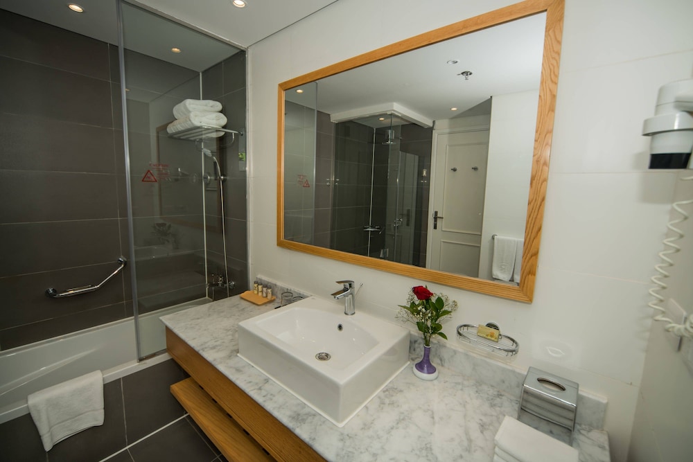 Premium Suite, 1 Bedroom, Garden View - Photo 15