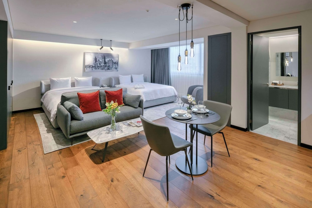 Suite, 2 Queen Beds